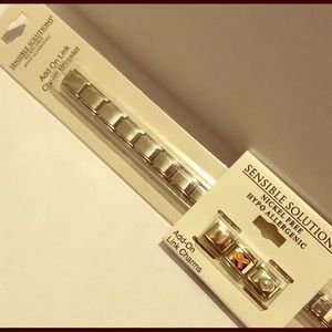 Starter charm bracelet with 3 free charms